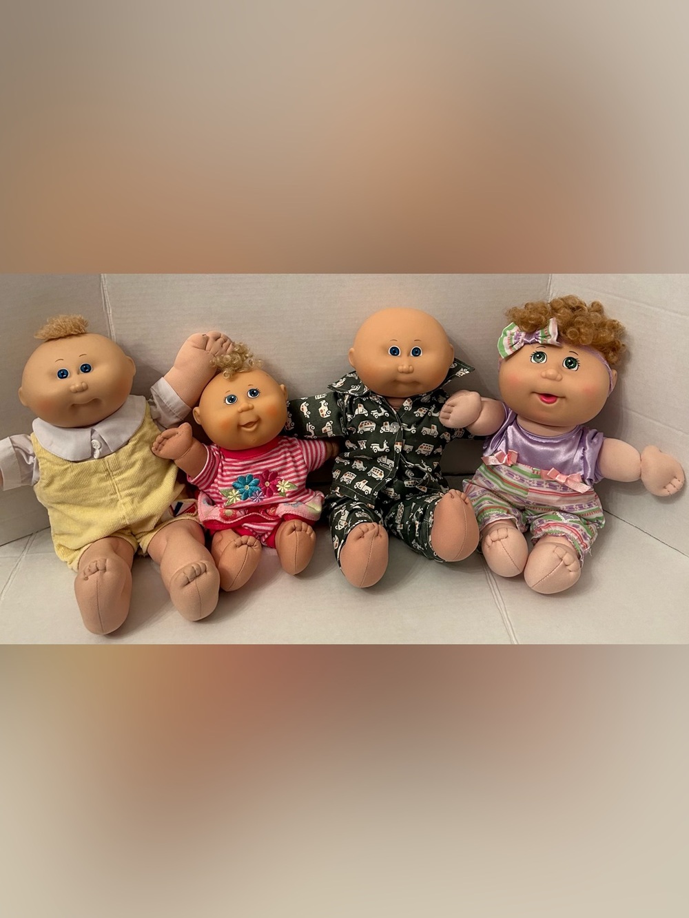 Cabbage patch kids Assorted Baby Dolls Set of 4.